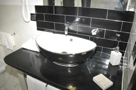 Beverello Suite - 36