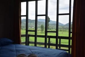 Hinpha Homestay, Pua