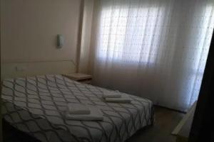 Palmiye Otel, Oezdere