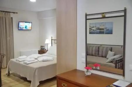 Treanto Nafpaktos Boutique - 5