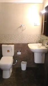 So What Boutique - 9