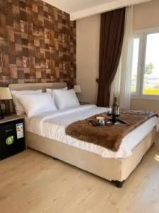 B. Equine Range - 35