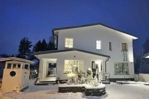 Bed & Breakfast «Jokivarsi Bed & Breakfast», Vantaa