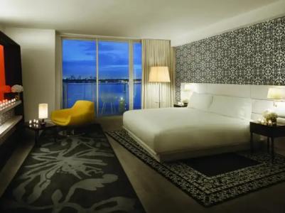 Mondrian South Beach - 2