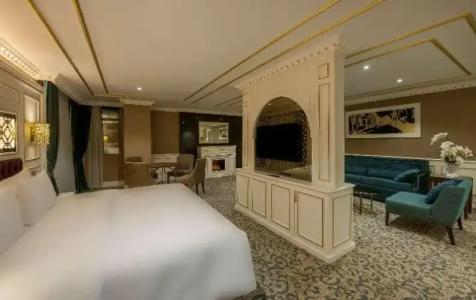 Doubletree by Hilton - 68