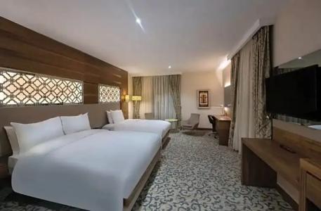 Doubletree by Hilton - 43