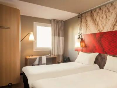 ibis Orleans Centre Gare - 4
