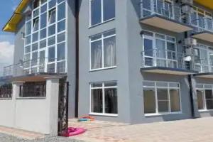 Bon-Amour Inn Guest House, Alakhadzi