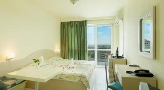 Svejest - All Inclusive - 3