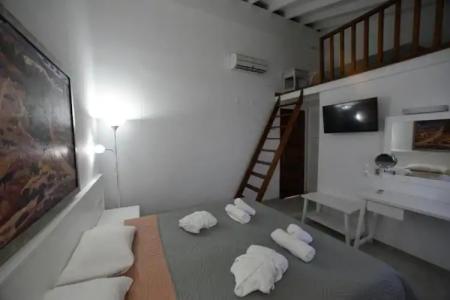 Olive Press & Apartments - 35