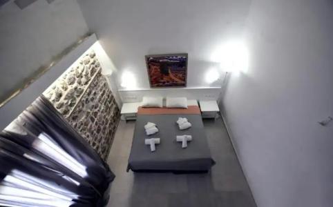 Olive Press & Apartments - 36