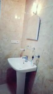 4 Beridze Holiday Home - 8