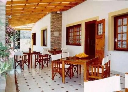 Olympia Village - 10