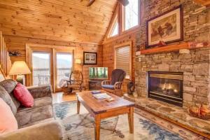 Robin's View by Vtrips, Sevierville