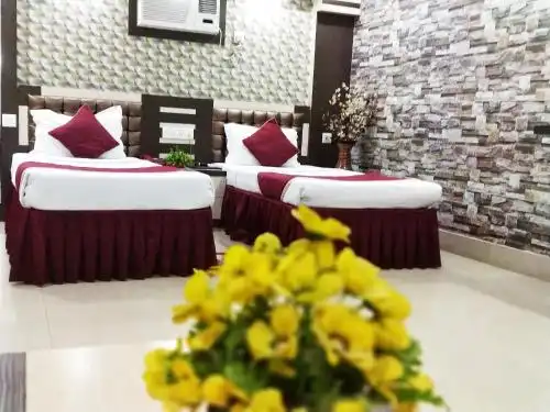 Executive Tower - 68