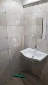 Poppy Apartments - 7