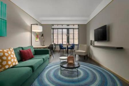 Be Mate Paseo de Gracia - 61