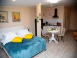 No. 5 Studio Apartment