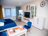 No. 7 Studio Apartment