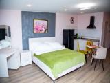 No. 3 Studio Apartment