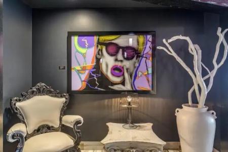 Lorenzo Dallas, Tapestry Collection by Hilton - 79