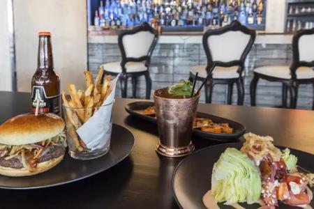 Lorenzo Dallas, Tapestry Collection by Hilton - 10