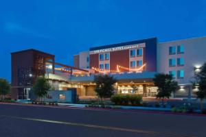 SpringHill Suites by Marriott Huntington Beach Orange County, Huntington Beach