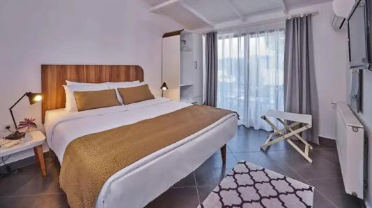 Maya Bistro & Beach - 78