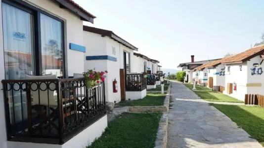 Maya Bistro & Beach - 71