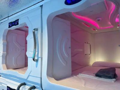 Galaxy inn Luxury hostel in center - 17