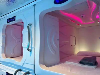 Galaxy inn Luxury hostel in center - 46