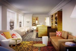 The Donna Portals, Portals Nous