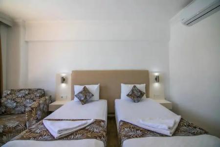 Bahar (+12 Adult ) - 51