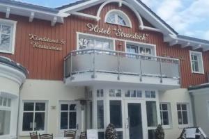 Hotel & Café Strandeck, Ostseebad Prerow