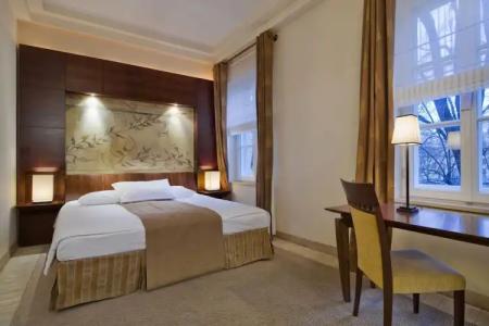 Mamaison le Regina Boutique - 102