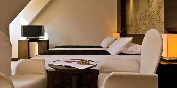 Mamaison le Regina Boutique - 91