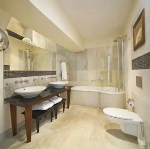 Mamaison le Regina Boutique - 96