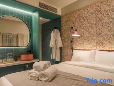 Mamaison le Regina Boutique - 83