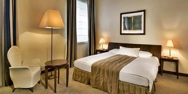 Mamaison le Regina Boutique - 90