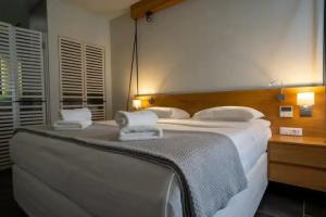 Meltemi Excelsior Suites and Spa, Perissa