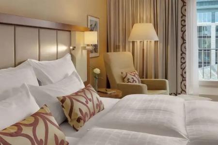 Grand Elysee Hamburg - 39