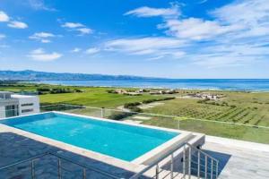 Aphrodite Beachfront Resort