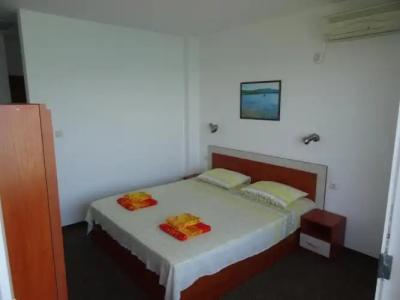 Dobrevi Guest House - 89