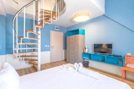 BSA Boulevard Boutique - 25