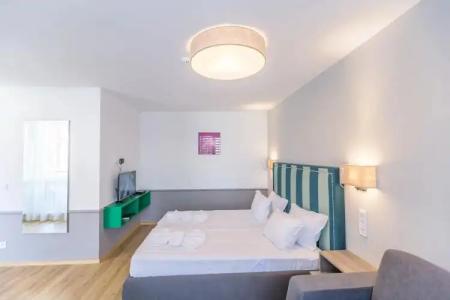 BSA Boulevard Boutique - 3