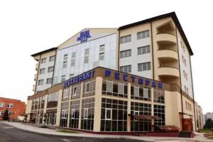 Sunhotel, Astravyets