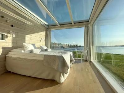 Seaside Glass Villas - 31