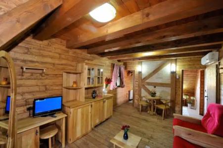 Ethno Plitvice Lakes Deluxe - 56