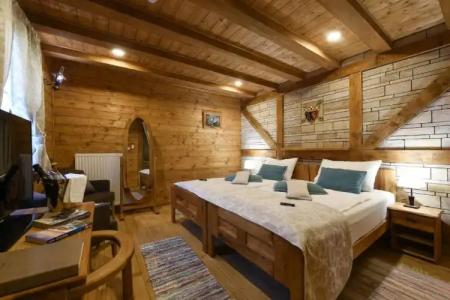 Ethno Plitvice Lakes Deluxe - 34