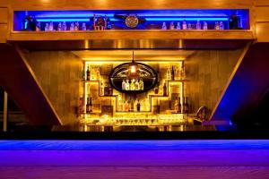 End Glory Hotel, Corlu